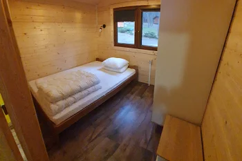 KORMORAN - Świerk sypialnia 2 parter