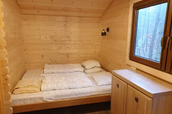 KORMORAN - Świerk sypialnia 2 parter